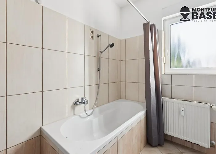 Monteur - Für Bis Zu 5 Personen In 63452 - Hu14 Hanau